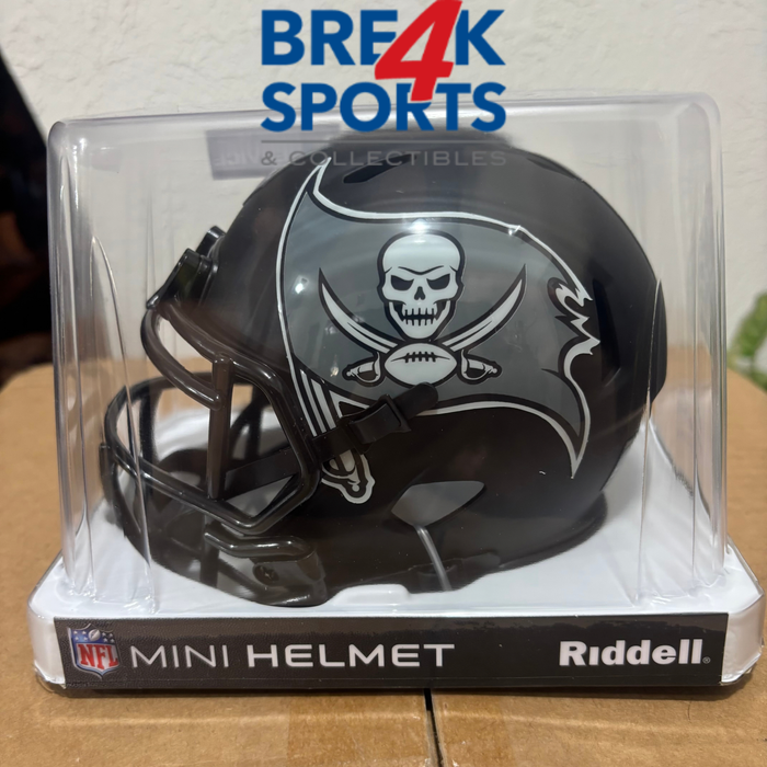 Tampa Bay Buccaneers NFL Mini Speed Football Helmet SALUTE TO SERVICE 5