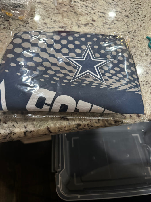 Dallas Cowboys Chef Hat and Apron Set