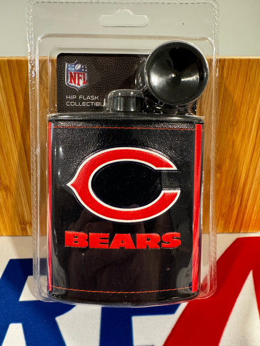 Chicago Bears 7 oz Plastic Hip Flask with Logo Wrap