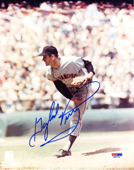 GAYLORD PERRY SIGNED SAN FRANCISCO GIANTS 8×10 PHOTO (PSA/DNA)