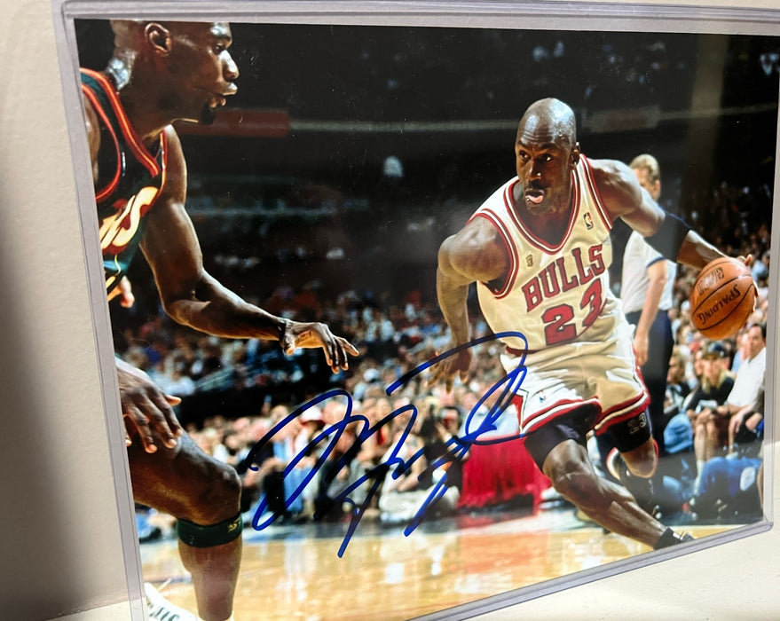 Michael Jordan signed 8x10 photo with certificate of authenticity