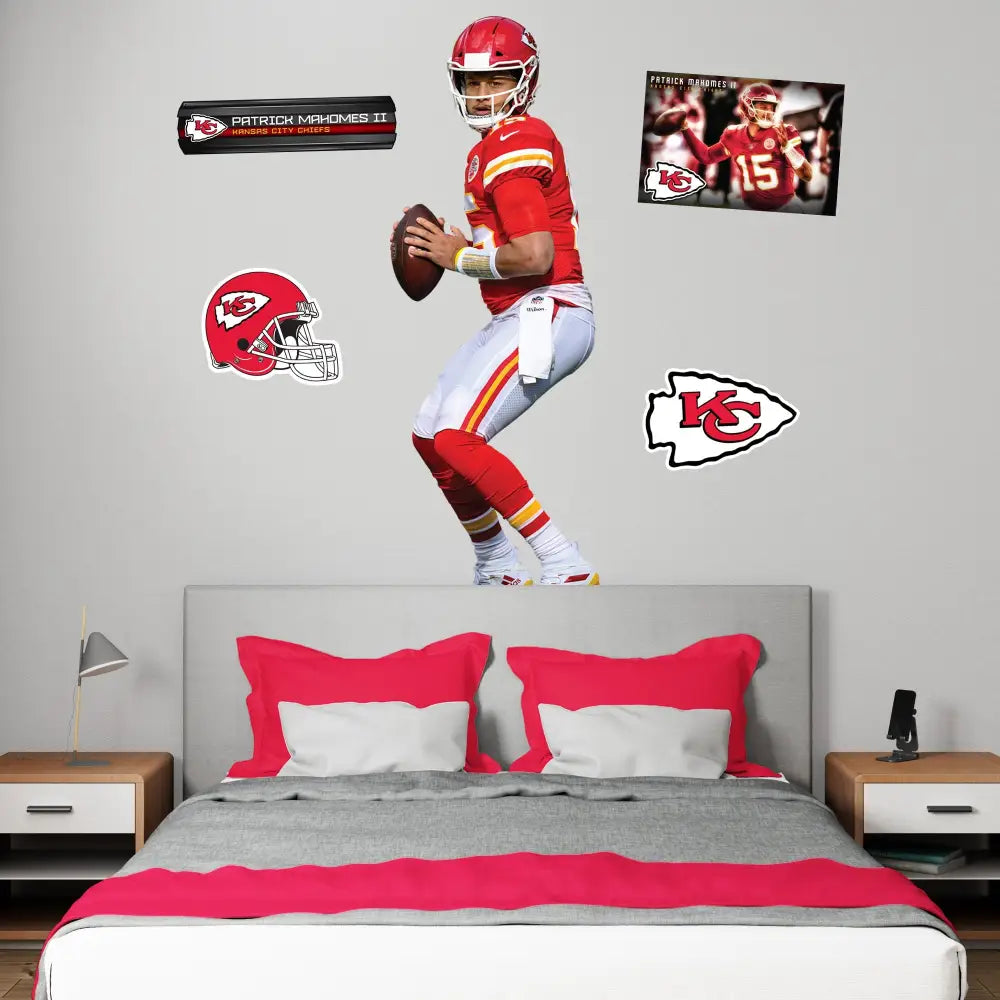 Patrick Mahomes II - RealBig Arrowhead Ace Collection - Official NFL ...