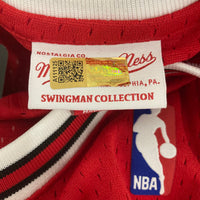 DENNIS RODMAN SIGNED RED M&N NBA SWINGMAN BASKETBALL JERSEY (JSA COA)