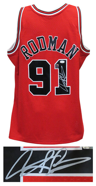 DENNIS RODMAN SIGNED RED M&N NBA SWINGMAN BASKETBALL JERSEY (JSA COA)